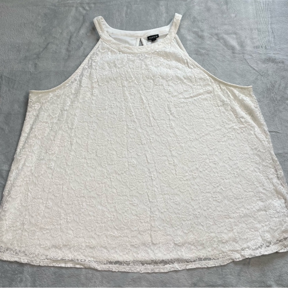 Torrid Blouse 5 (5X) High Neck Tank White Lace Flowy Lined‎